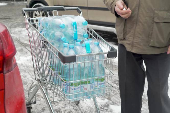 Mamy robić za śmieciarkę?! Klęska systemu kaucyjnego. Polacy nie wytrzymali! 