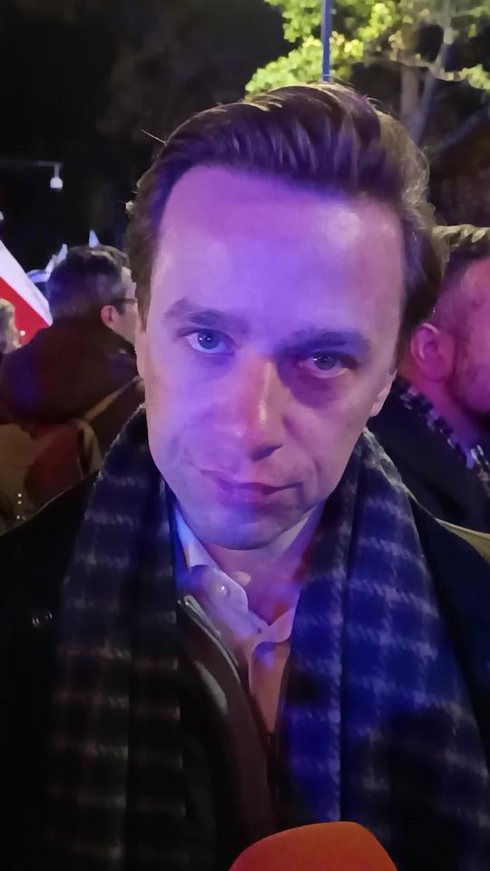 Awantura pod Trybunałem Konstytucyjny. Politycy opozycji oskarżają
