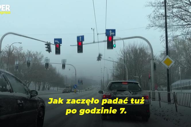 Przyszła zima do Lublina. Jest biało i ciągle pada. Drogowcy walczą ze śniegiem